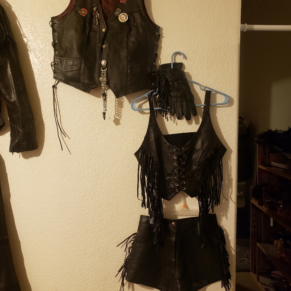 Leather jacket, chaps, and outfit - Picture 10 of 10